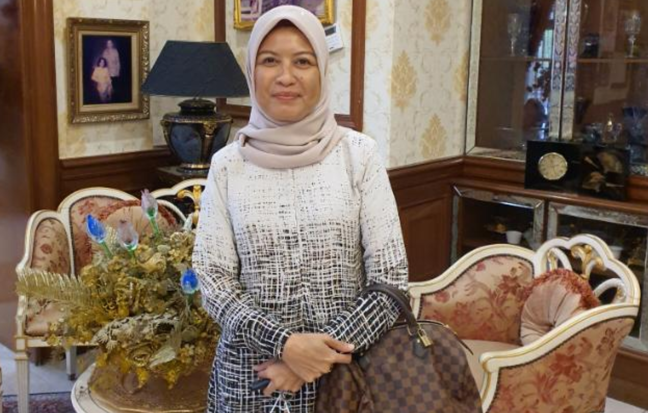 Wan Nurzila tamatkan perkhidmatannya sebagai Pengarah Media Komunikasi Strategik di Pejabat Anwar Ibrahim