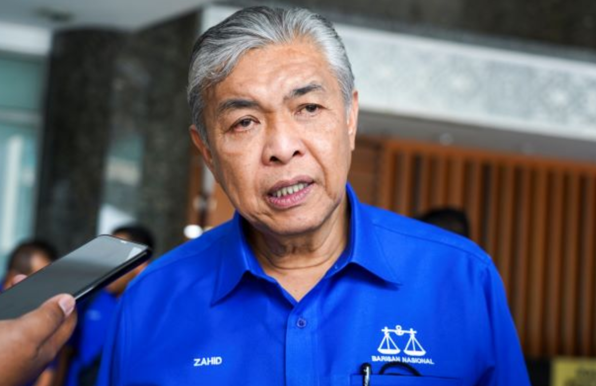 Terpulang Khairy mahu sertai parti mana – Zahid Hamidi