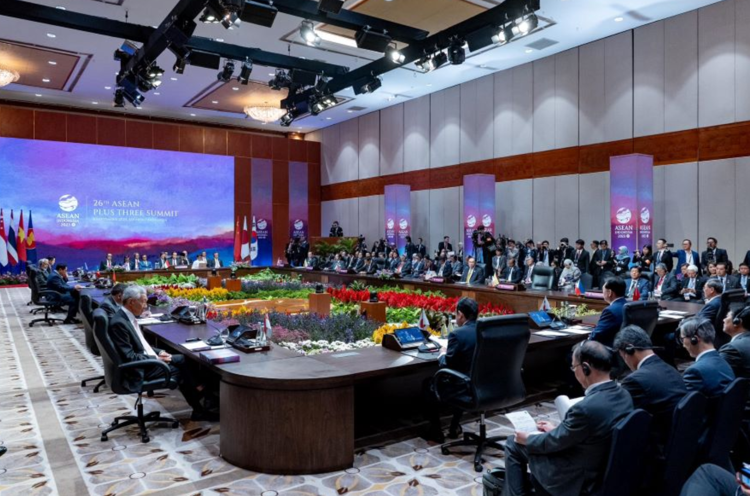 Anwar tegaskan keperluan sistem kewangan serantau tangani ketidakstabilan ekonomi