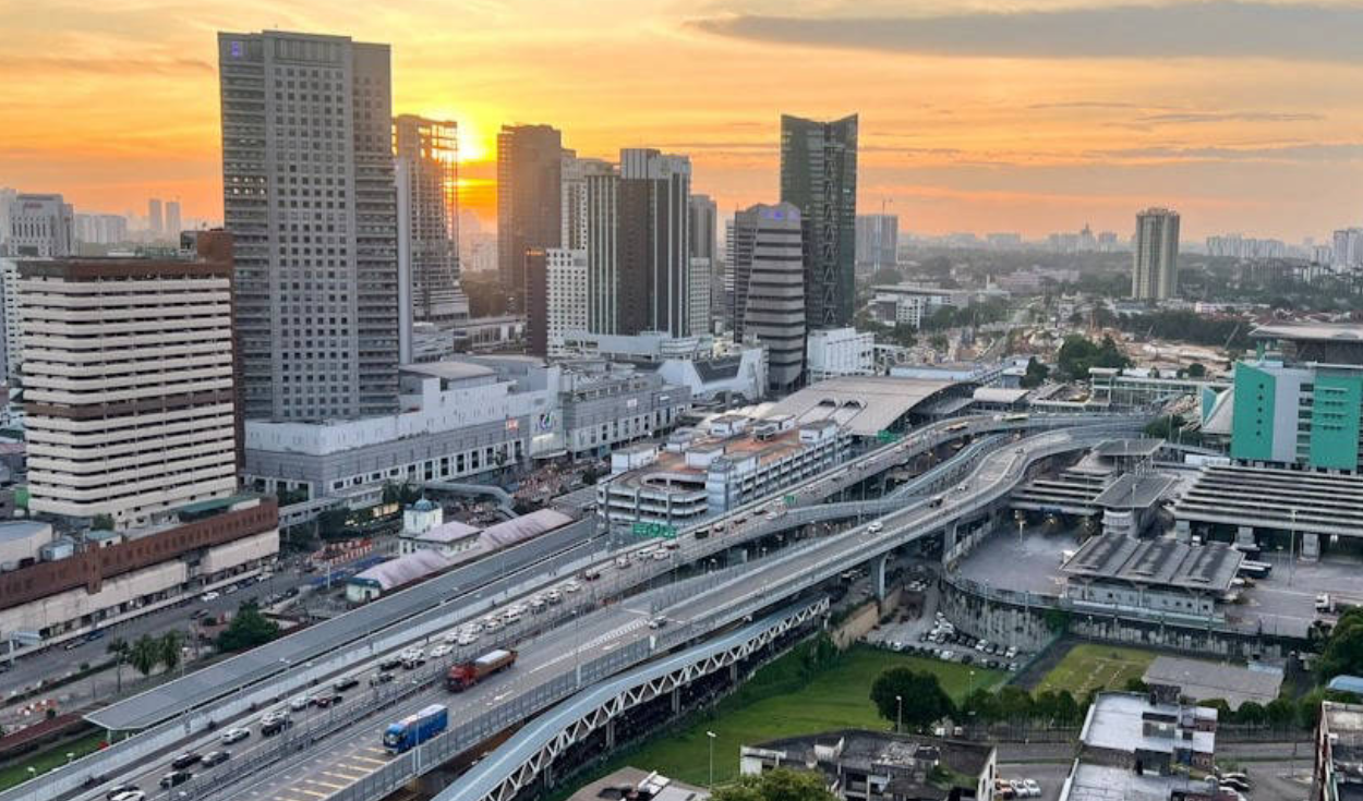 Kerajaan perkenal insentif cukai istimewa tarik pelaburan di Zon Ekonomi Khas Johor-Singapura